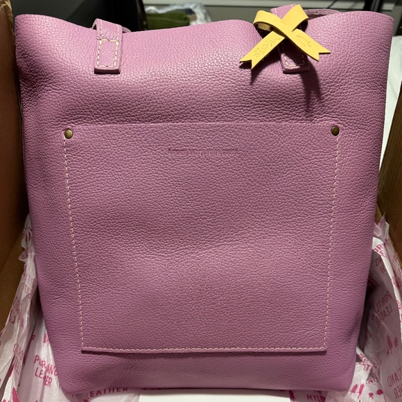 PLG Classic Crossbody in Calla Lily - Picture 1 of 4